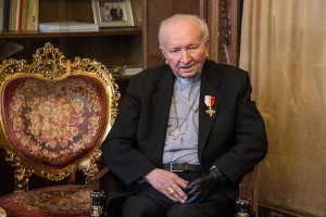 kardynał marian jaworski